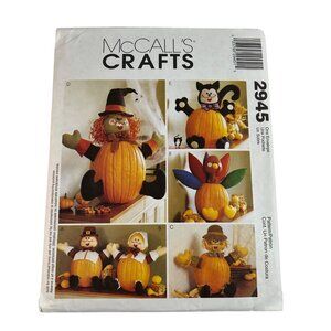 McCalls 2945 Crafts Fall Pumpkin Pokes Pilgrims Scarecrow Witch Cat Turkey Decor